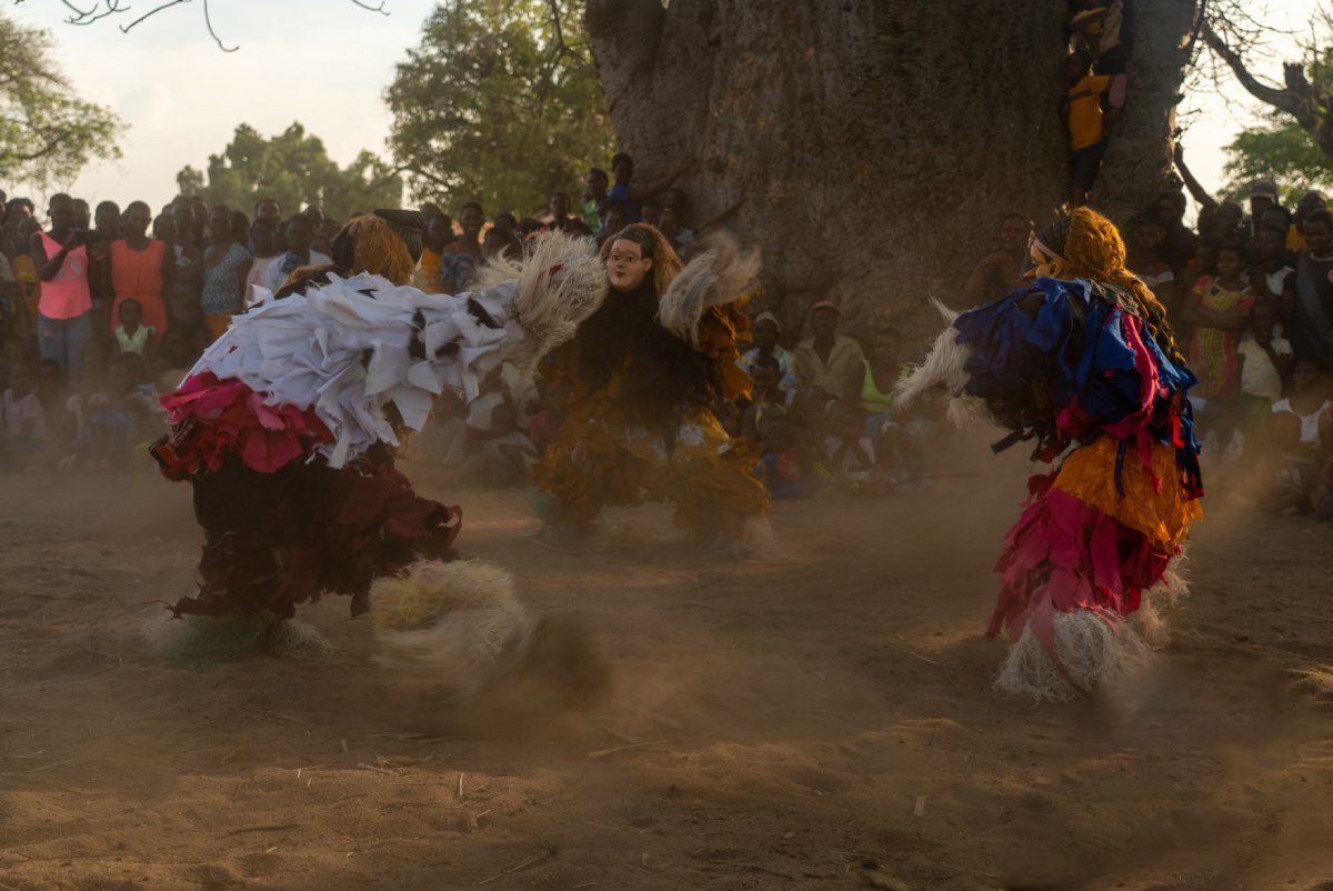 Chewa dance - malawi - treedom